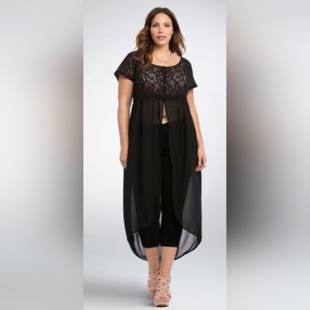 ✨HP✨ Torrid Lace Chiffon Maxi Top Size 1X (14/16)